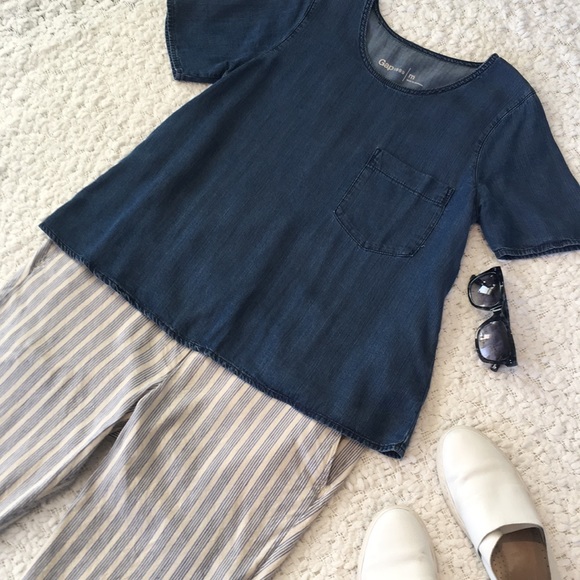 GAP Denim Look Tencel Short Sleeve Top - Picture 16 of 16